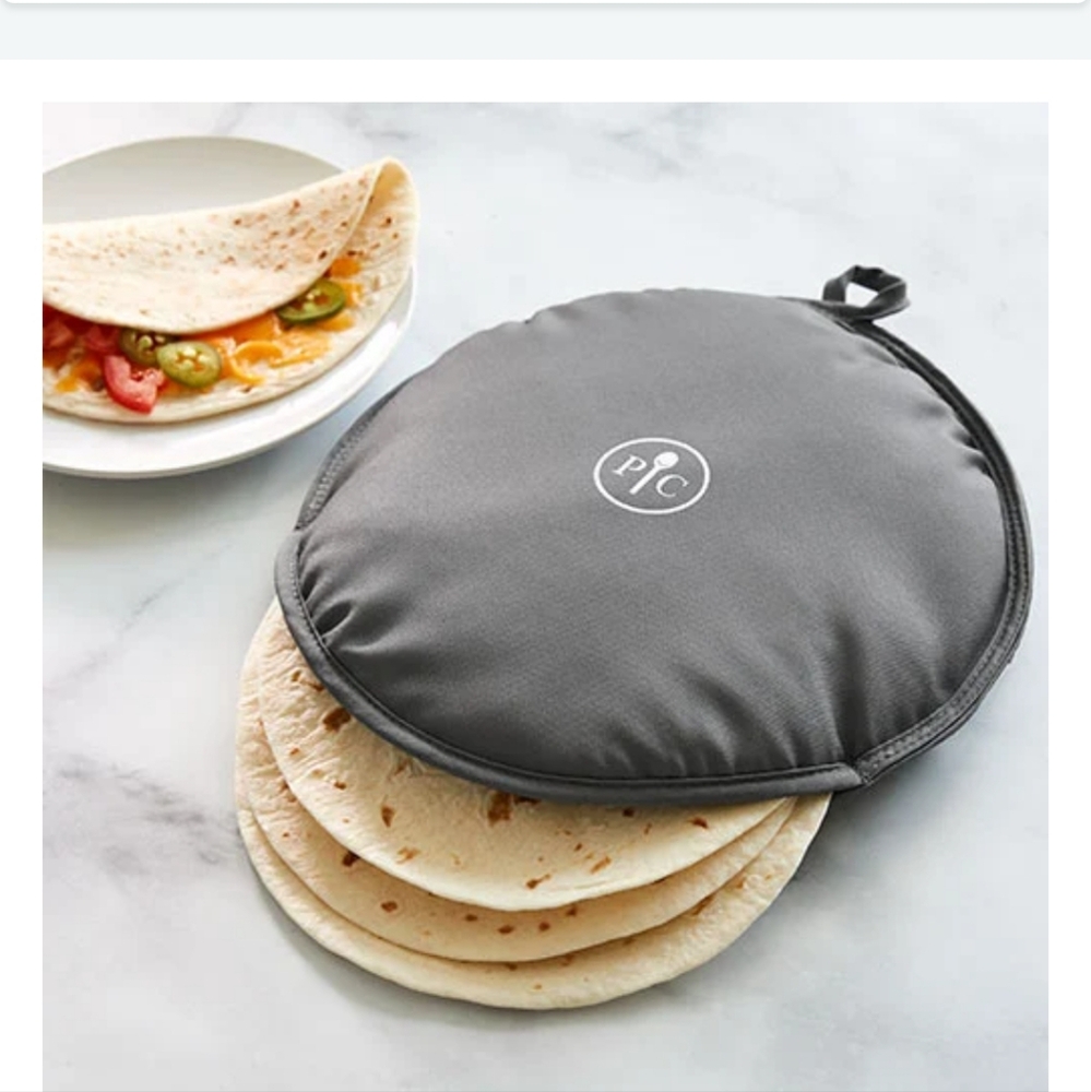 The Pampered Chef Tortilla Warmer